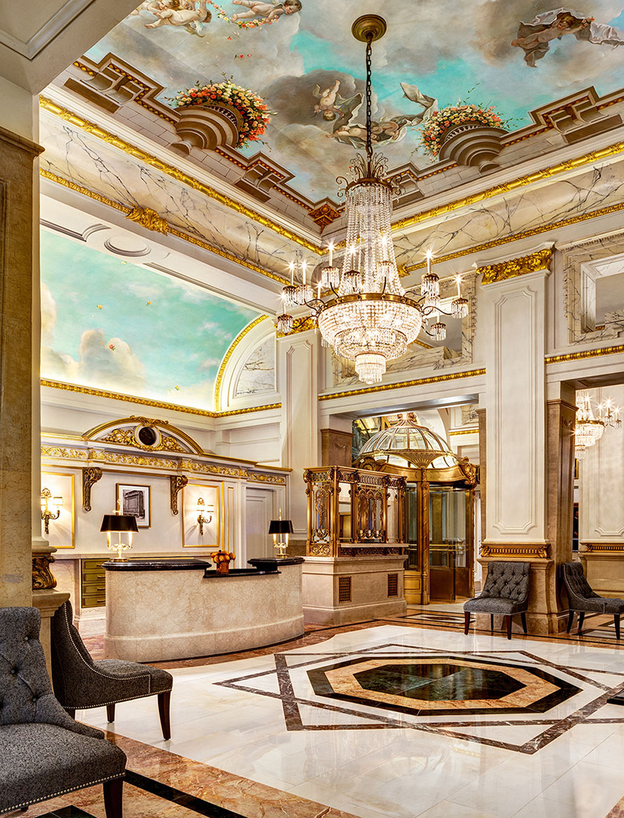 Thiết kế nội thất khách sạn phong cách cổ điển golden