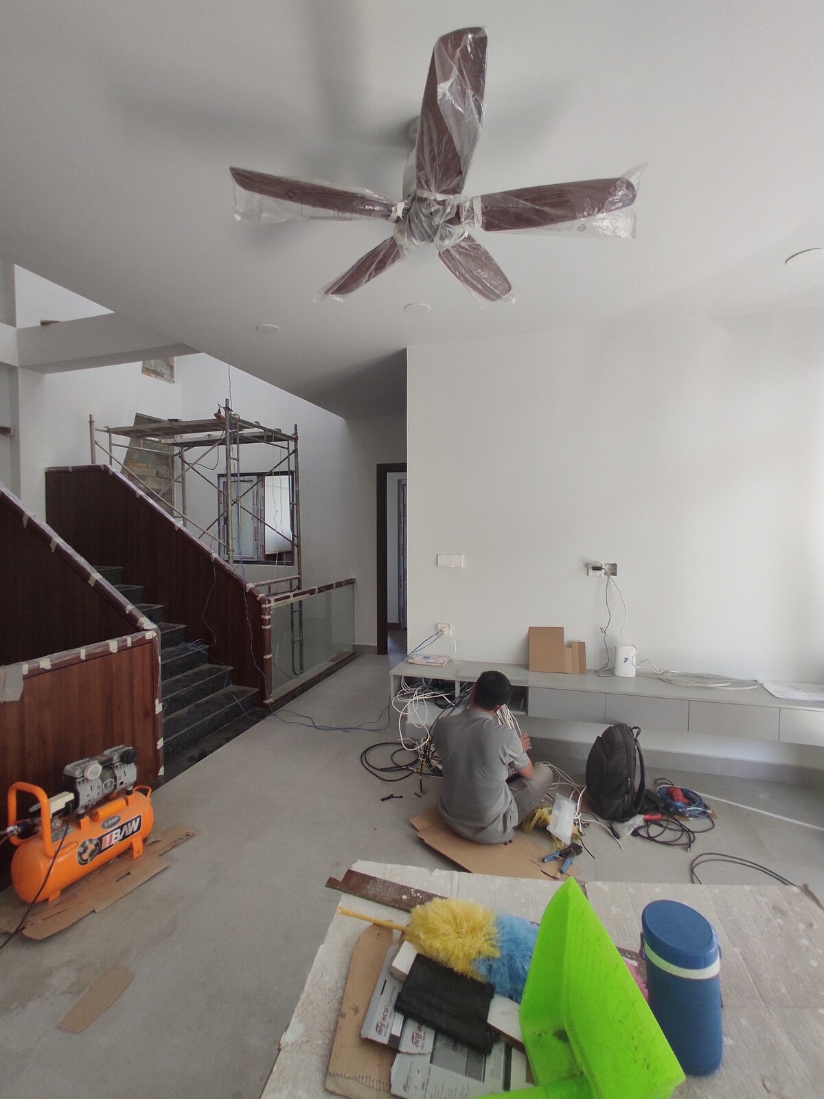 Thi công lắp đặt hoàn thiện nội thất tầng 2 nhà phố Bình Tân
