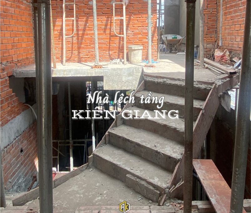 Kiến trúc nhà lệch tầng từ đất vươn ra sông Kiên Giang